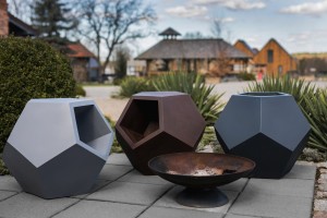 Geometryczna szeroka donica do restauracji Alma