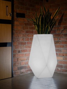 Podświetlana Designerska donica Volcano żarówka RGB  80cm