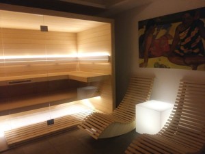 Podświetlana nowoczesna lampa Kubik barwa ciepła 50 cm